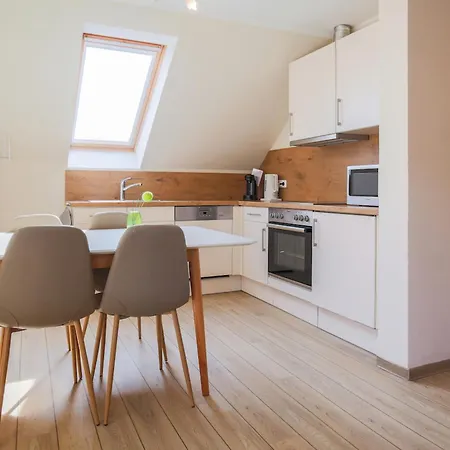 Buedlfarm - Scheune *